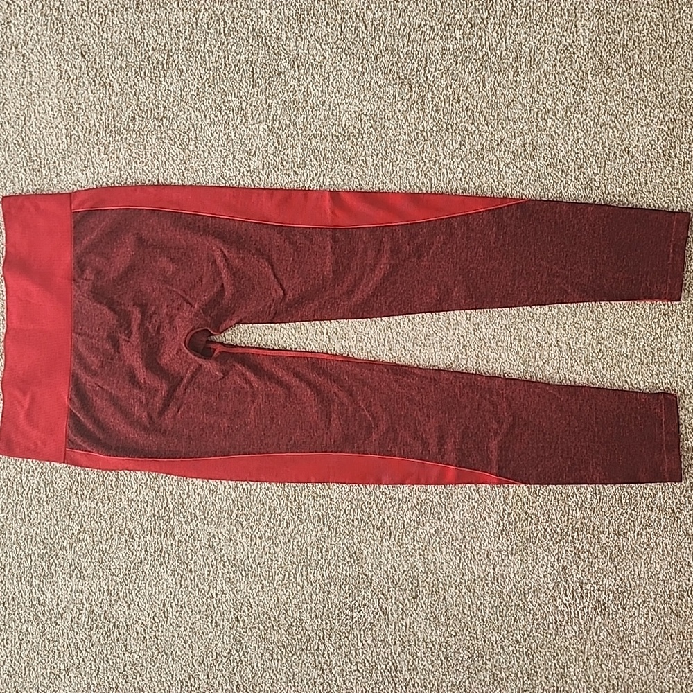 Sofia Vergara XL Red Activewear Leggings